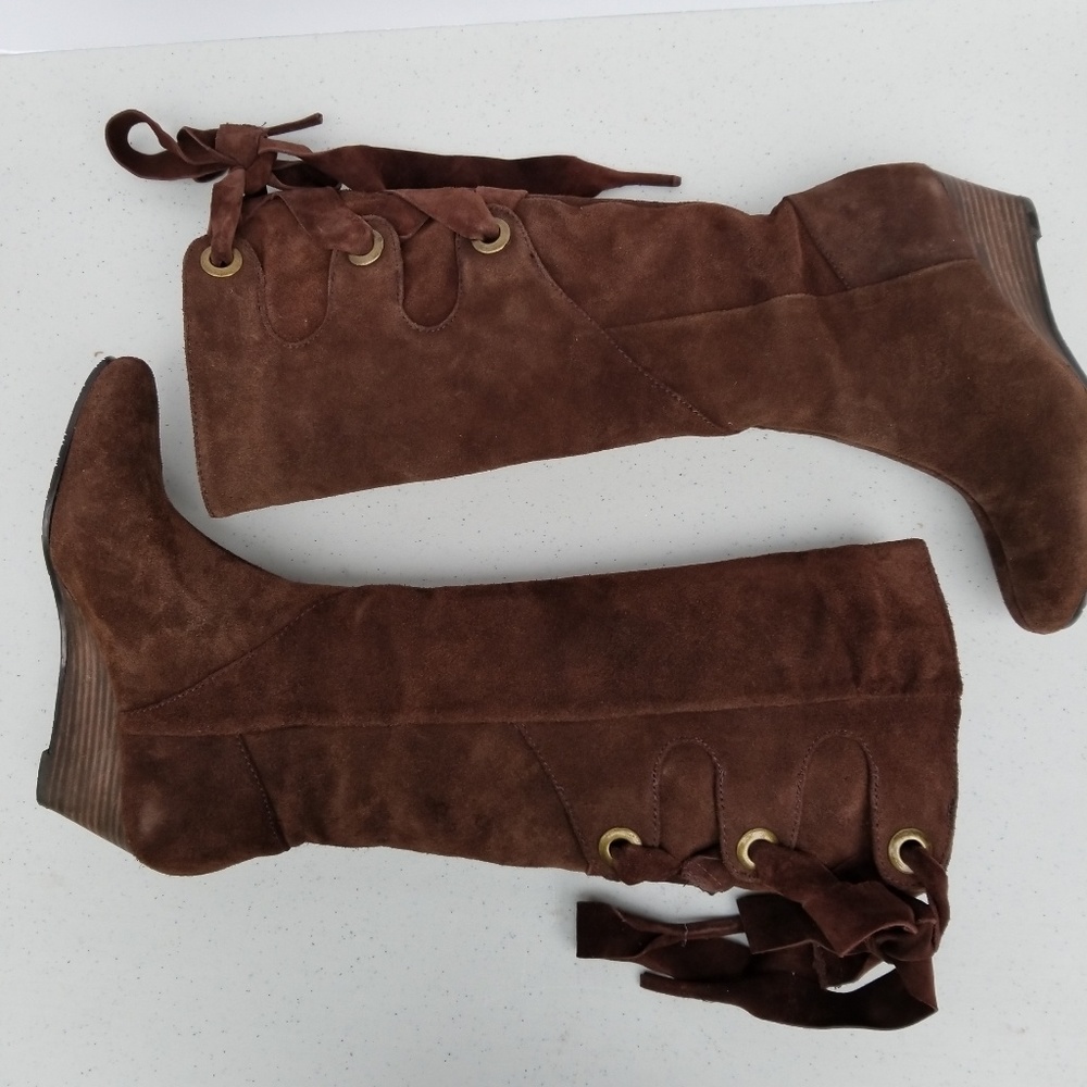 Nine West Truella suede lace-up boots size 6